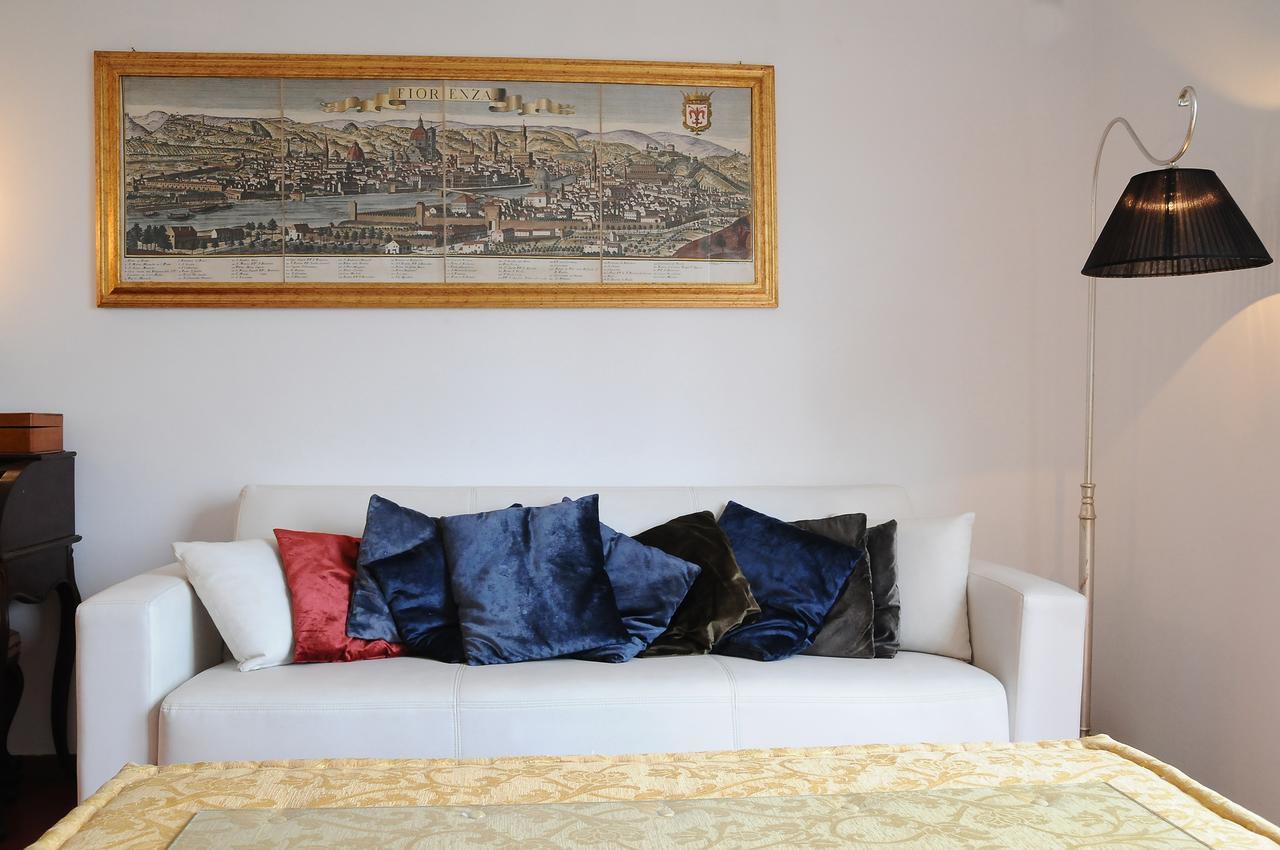 Hemeras Boutique House - Lungarno Vespucci Флоренция Экстерьер фото