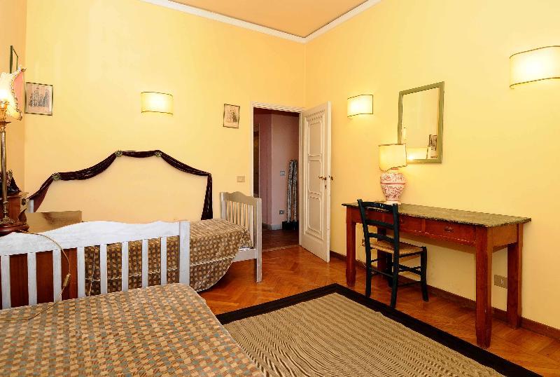 Hemeras Boutique House - Lungarno Vespucci Флоренция Экстерьер фото