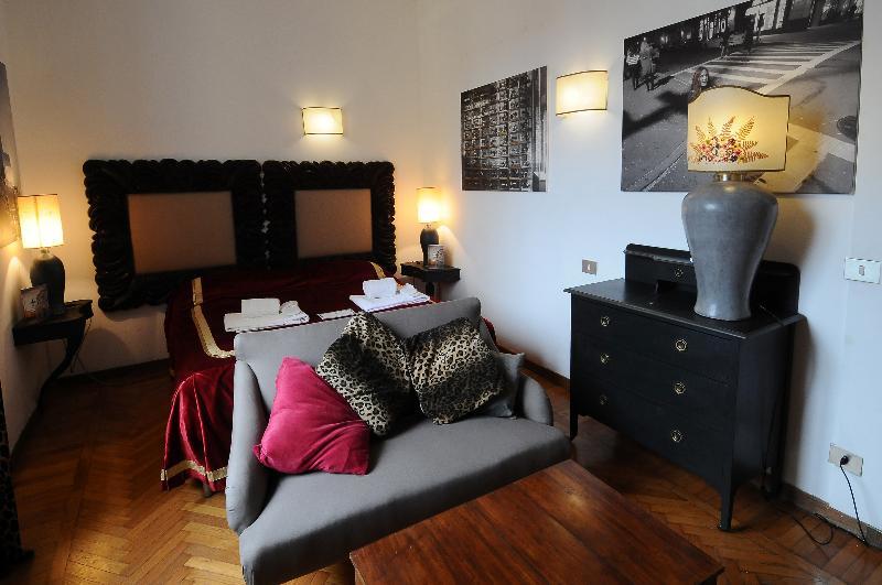 Hemeras Boutique House - Lungarno Vespucci Флоренция Экстерьер фото